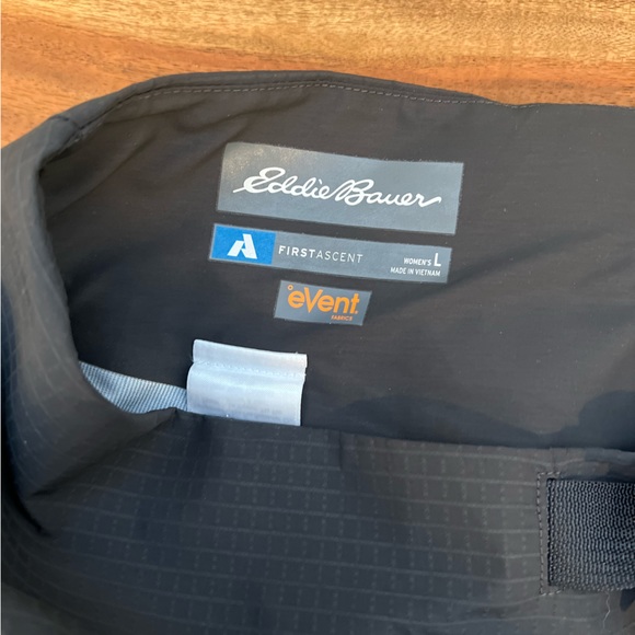 New w/out tags Eddie Bauer waterproof pants Women’s size Large - Picture 10 of 13